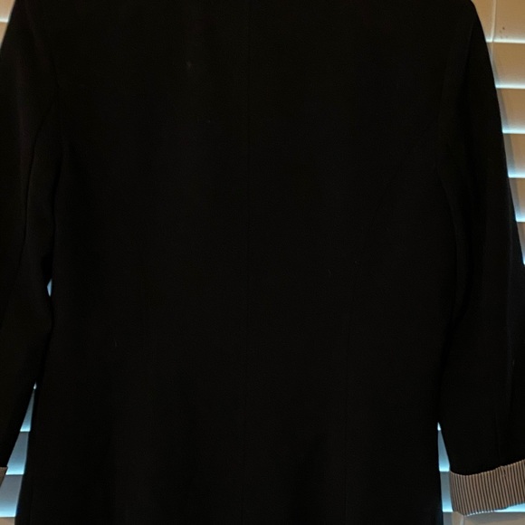 Jacket - Picture 2 of 5